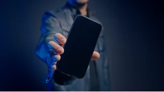 Leviosa Phone by Joao Miranda and Julio Montoro Leviosa Phone by Joao Miranda and Julio Montoro