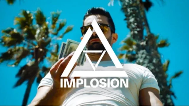 Flick-It by Manuel Seminario & Twister Magic