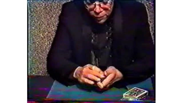 The Cards Change Color by Bebel (French) The Cards Change Color by Bebel (French)